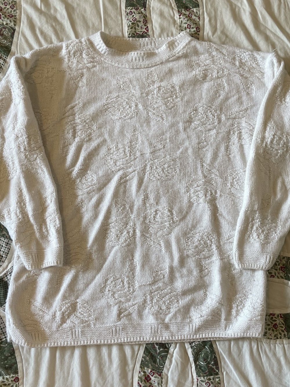 Vintage 90s Huntington Ridge White Crewneck Sweater Floral Knit Medium